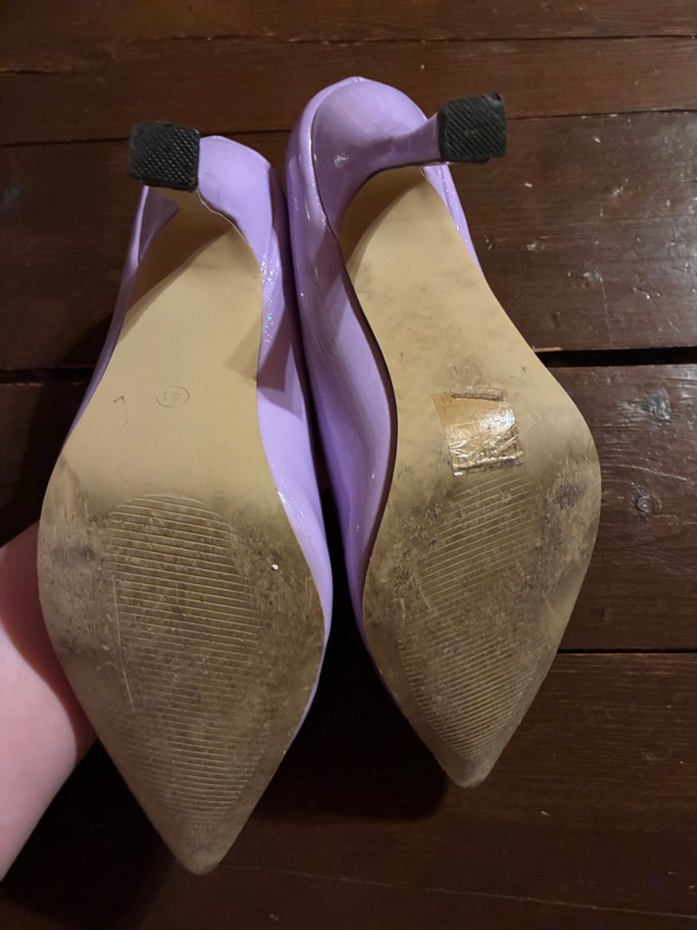 Iridescent Lavender Pointed-Toe Stiletto Pumps - Women - Picture 4 of 5